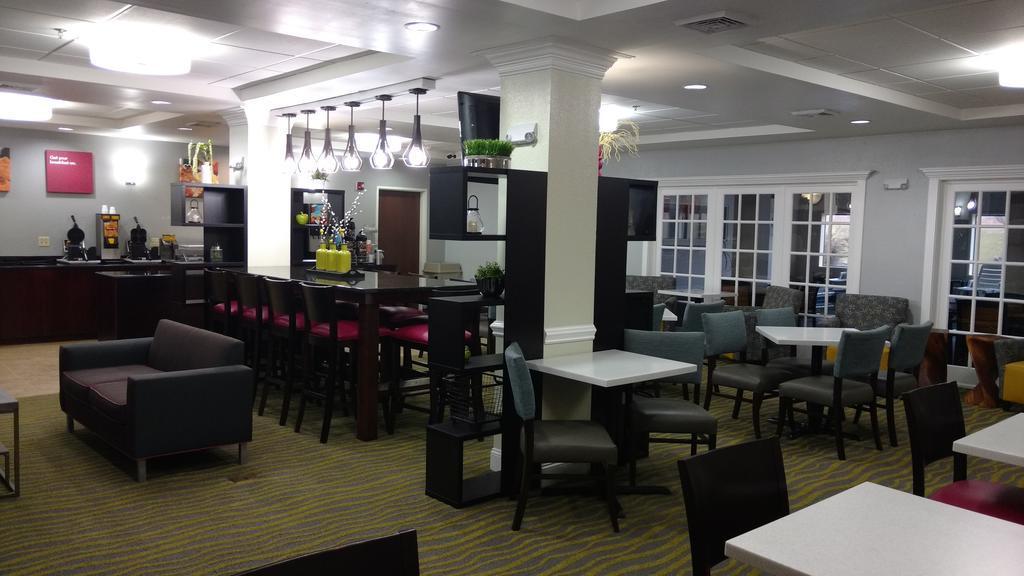 Comfort Suites Abingdon I-81 Exteriör bild