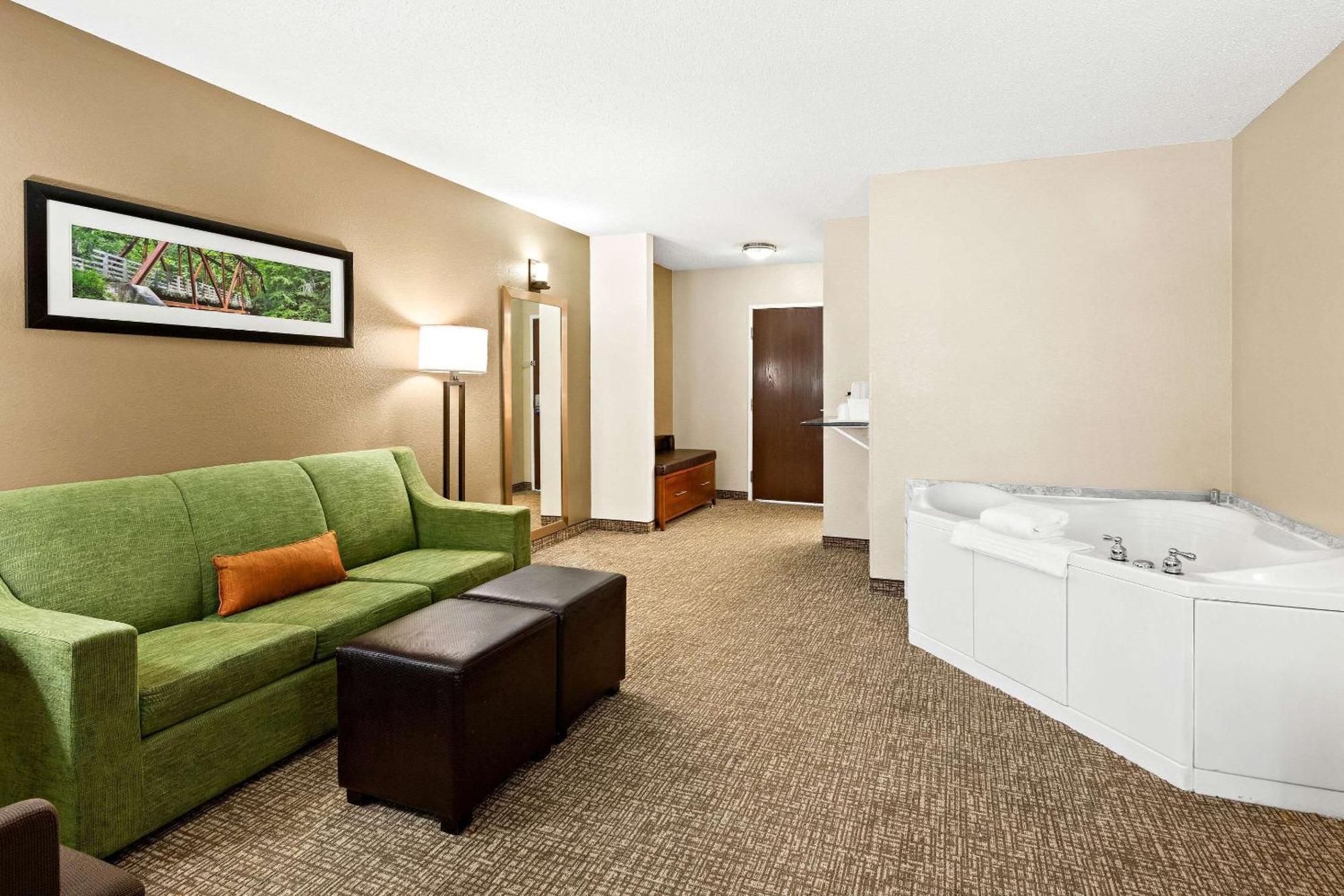 Comfort Suites Abingdon I-81 Exteriör bild