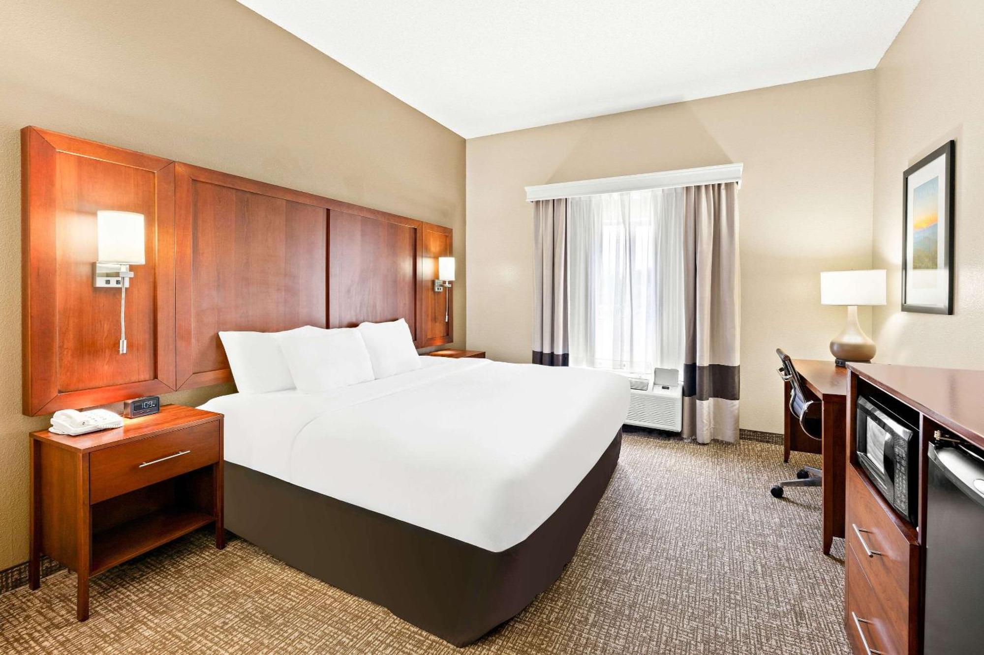 Comfort Suites Abingdon I-81 Exteriör bild