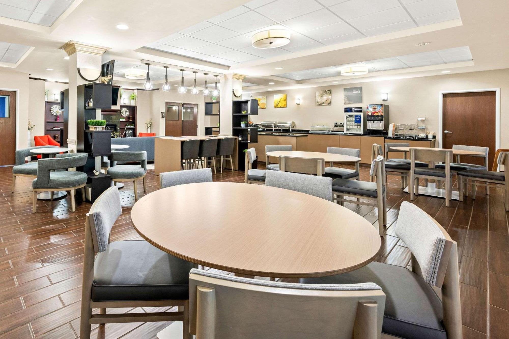 Comfort Suites Abingdon I-81 Exteriör bild